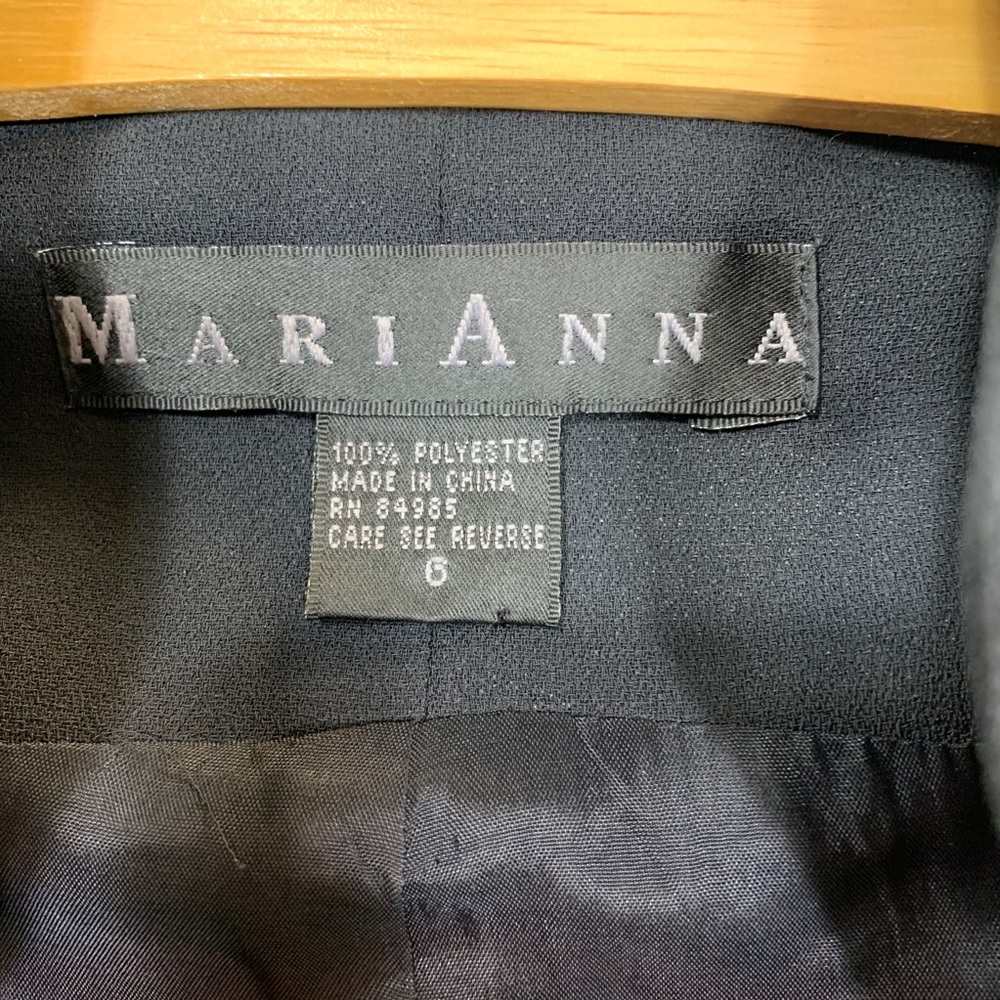MariAnna Black Wrap Dress One Button 6 LBD - Picture 3 of 3